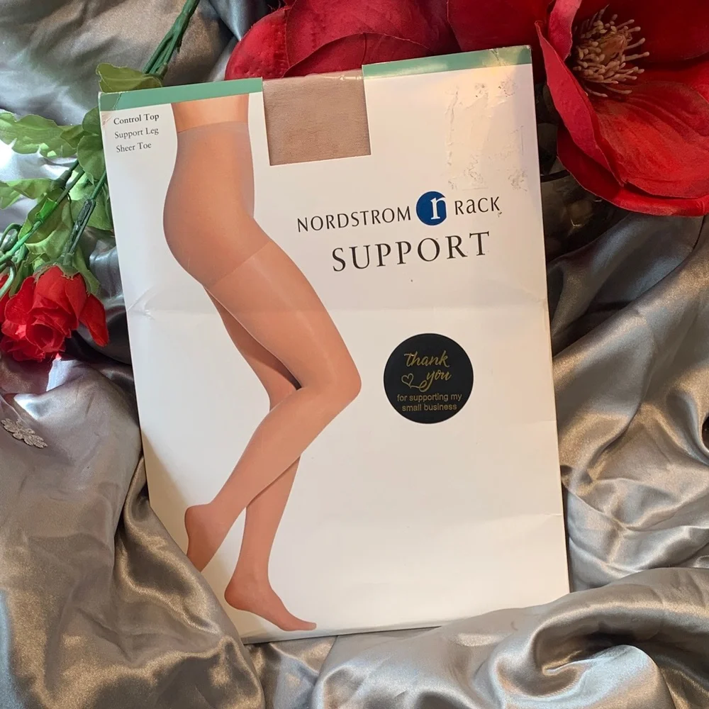 🌹Vintage Nordstrom RACK • Sheer Support Control Top Tights - Nude - Support Leg